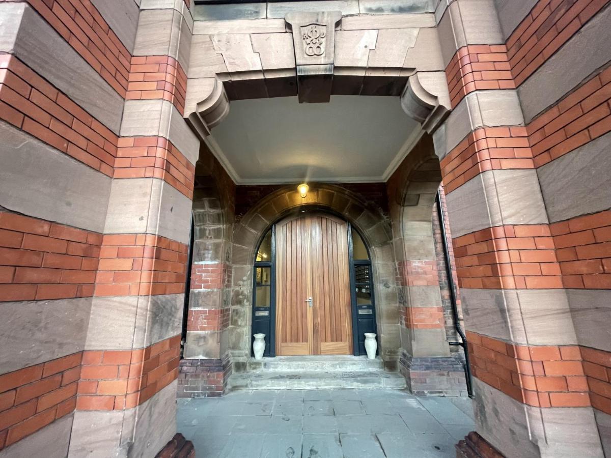 Gibson Manor Apartments Уолъси Екстериор снимка