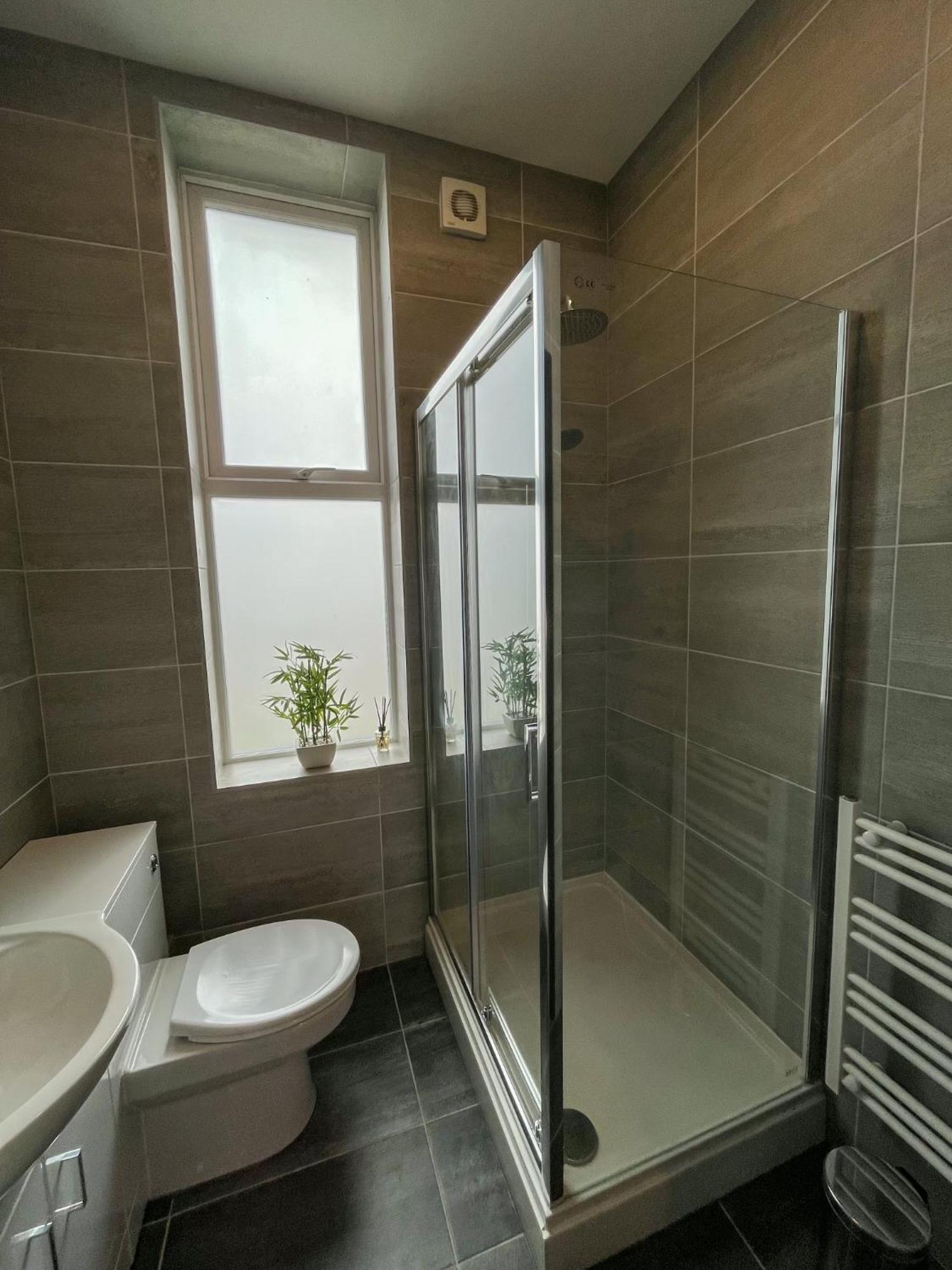 Gibson Manor Apartments Уолъси Стая снимка
